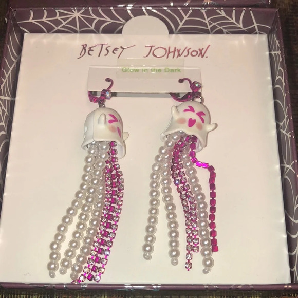 Betsey Johnson Punk n Spice Ghost fringe earrings Glow in Dark - Picture 1 of 3